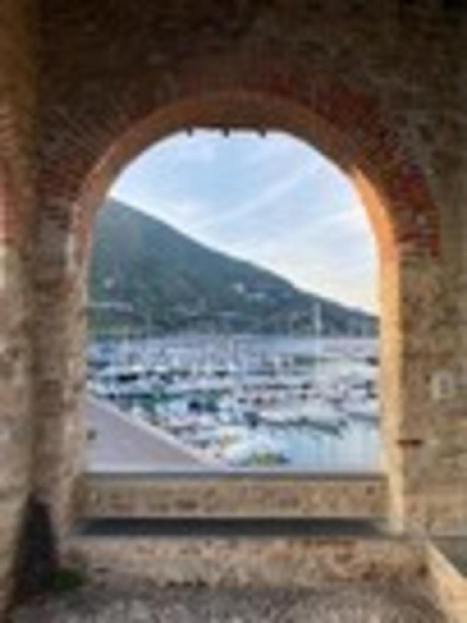 Aloha Jak'S Boat Alassio Exterior photo